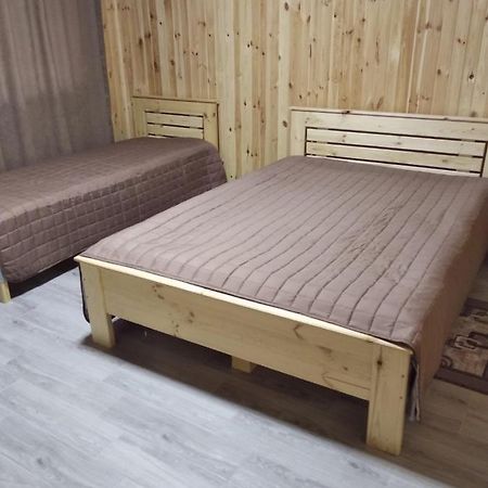 Nikol Hotel Свитяз Екстериор снимка