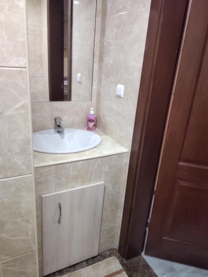 Nikol Hotel Свитяз Екстериор снимка